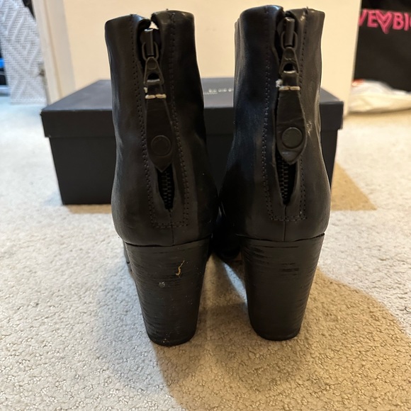 Rag and Bone women’s black leather zip Newbury boot size 10 - Picture 4 of 6